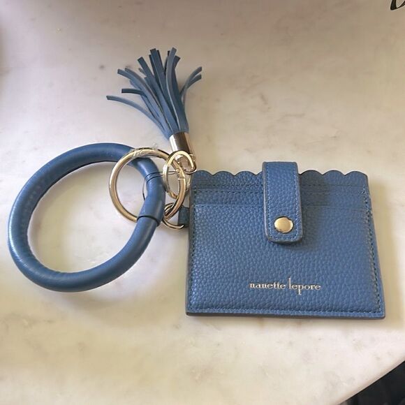 Nanette Lepore pretty blue leather card and key holder NEW - Picture 1 of 4